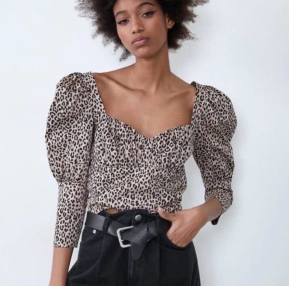 Zara Women's Puff Sleeve Crop Top Size Small Beige Black Animal Print 3/4 Sleeve